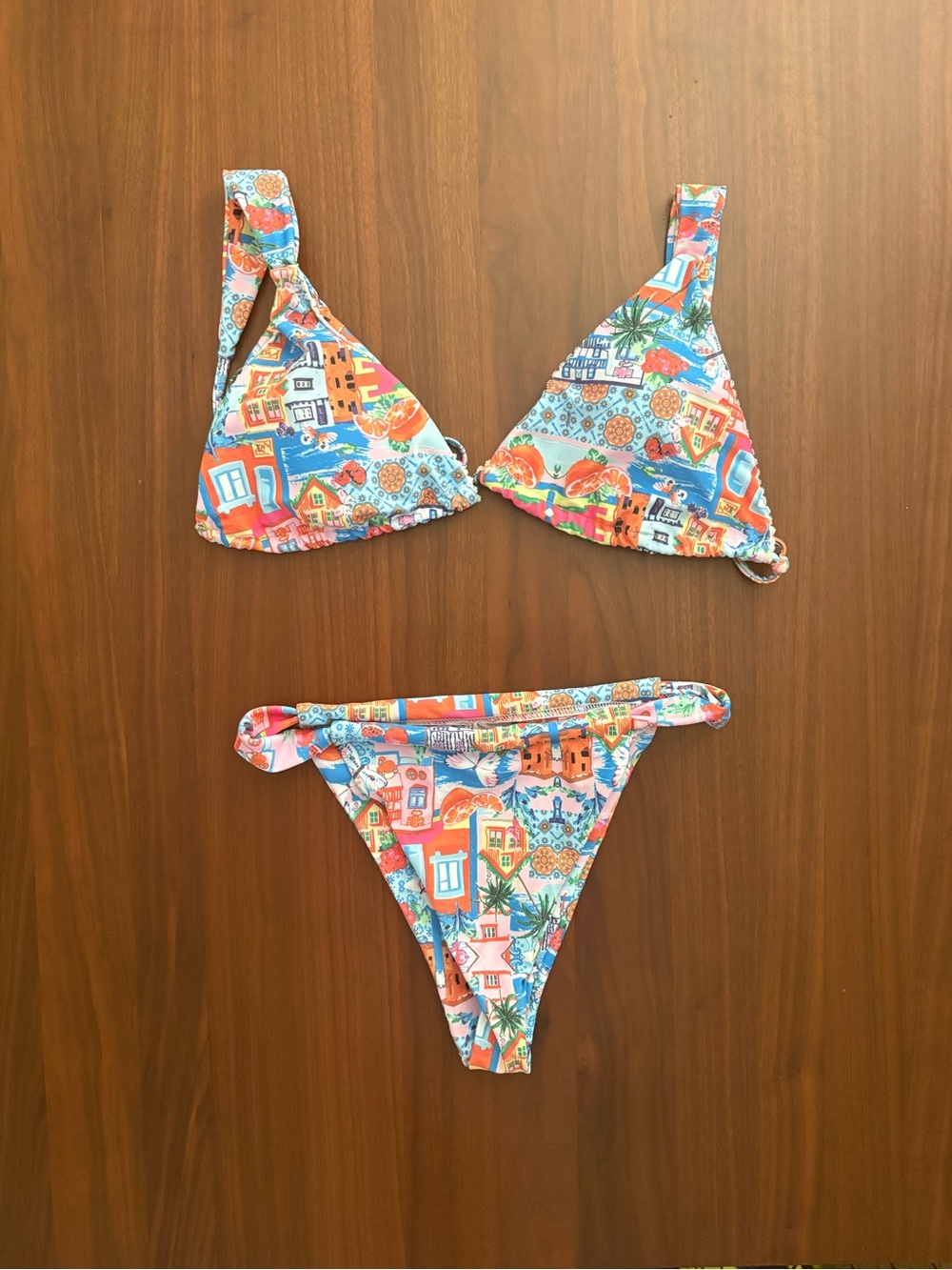 Colorful Mediterranean Print Bikini Set 🌴🍊 | Size Medium
